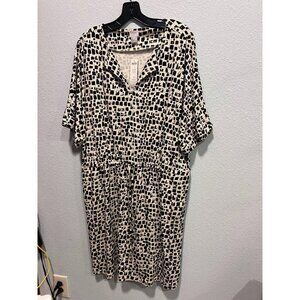 NWT Chicos Split Neck Tie Waist Dress Women's Size 4 Black & White 3/4 Sleeve